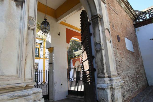 San Esteban Medio Seville Exterior photo